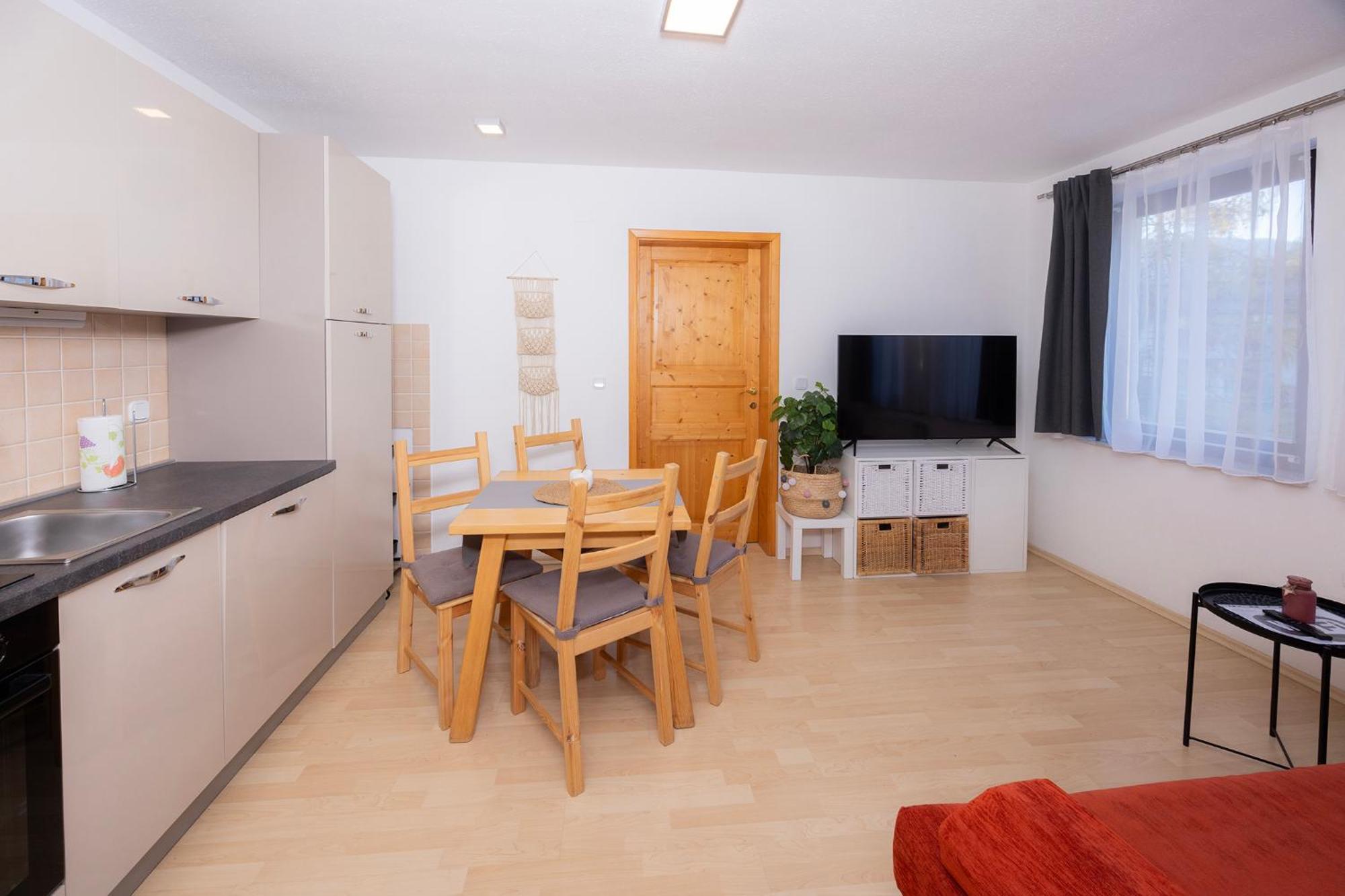 Apartmaji Anze 克拉尼斯卡戈拉 客房 照片